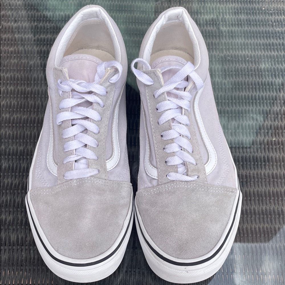 Vans Old Skool Low-Top Sneakers - Light Gray & White Sz 9.5 Men 11 Woman